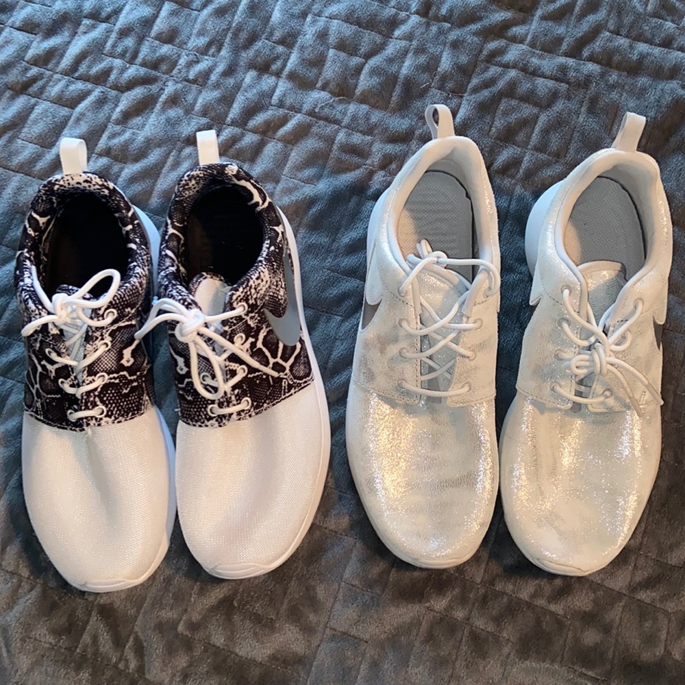 NWOT Nike roshes size 10